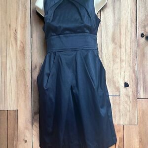 Teeze Me Juniors Size 9 Blue Satin V-Neck Sleeveless Cocktail Dress with Pockets